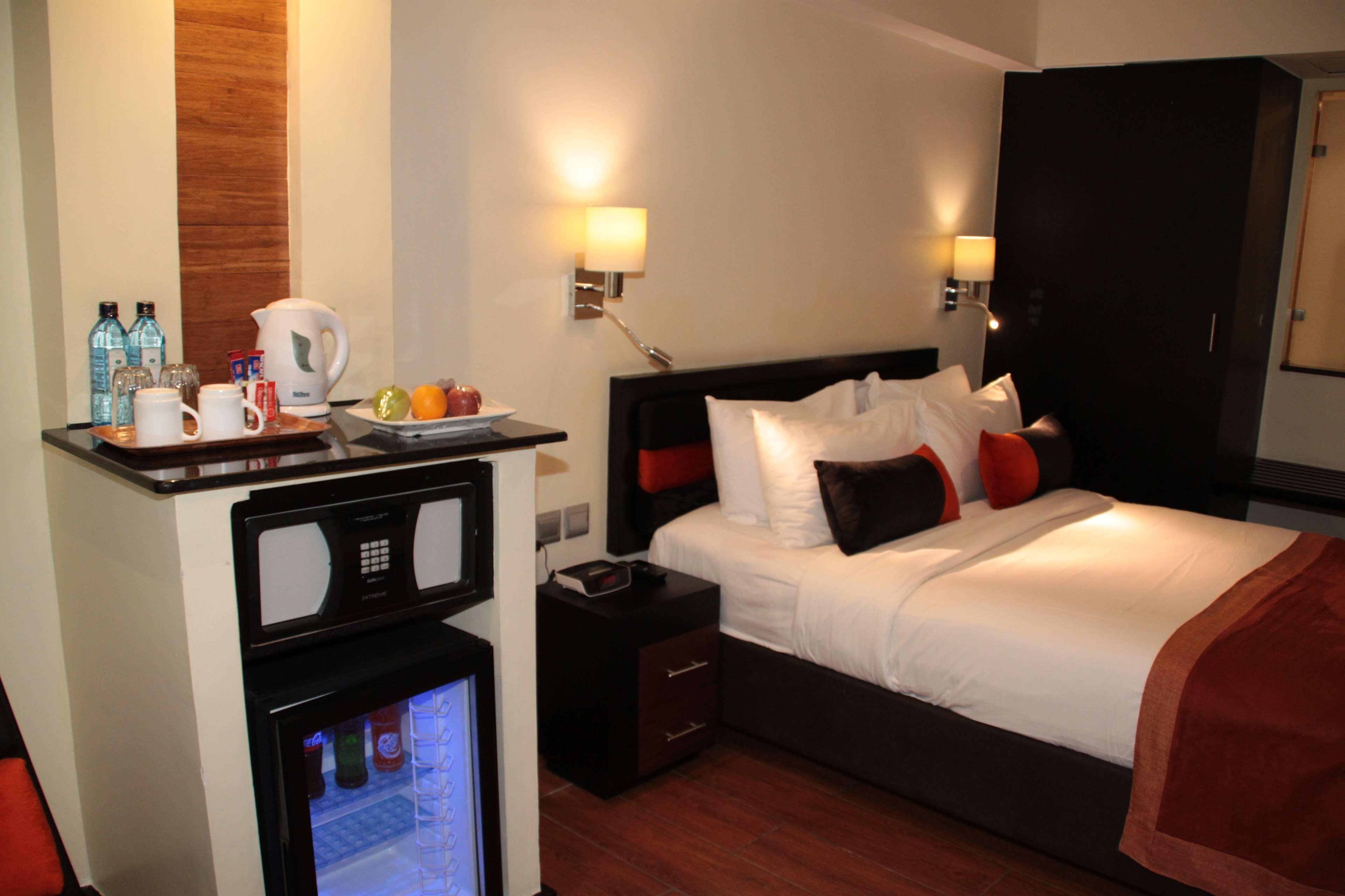 Best Western Auray Le Loch Zewnętrze zdjęcie